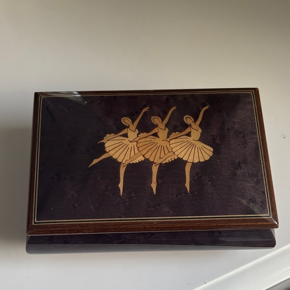 Romance Ballerina Jewelry Box